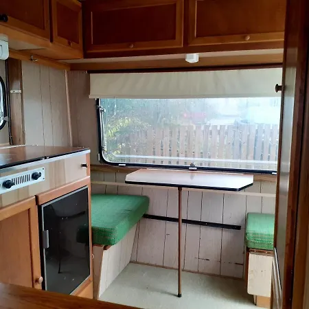 Campsite Petite Caravane Vintage Aux Portes Des Fagnes *